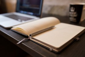 Vollzeit arbeiten und studieren Teilzeitstudium tipps zeitmanagement