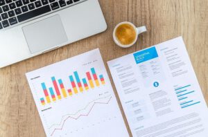 diskrete und stetige merkmale statistik tutorial einfach erklärt
